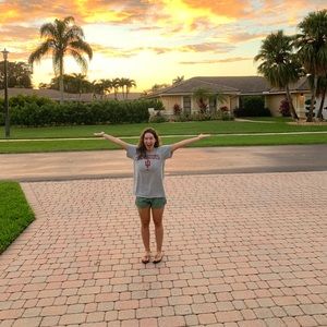 Meet your Posher, Sydney